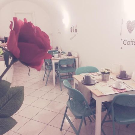 Bed and Breakfast La Chiostrina Рим Экстерьер фото